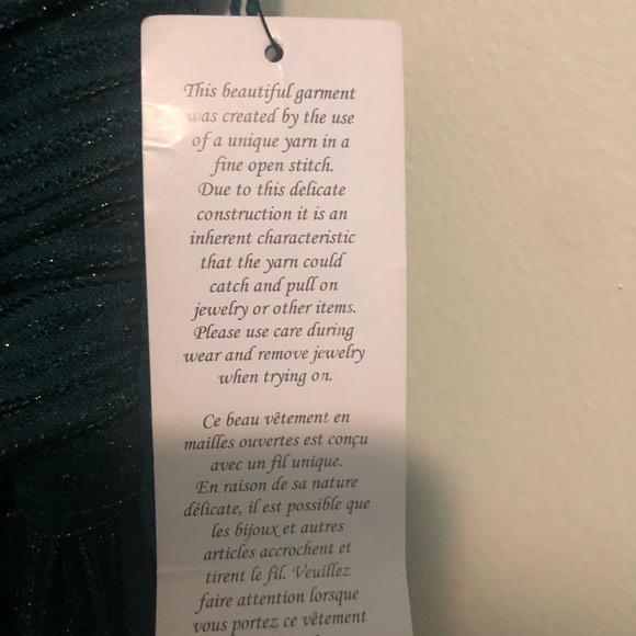 Beautiful Garment-Never Used - Picture 4 of 4